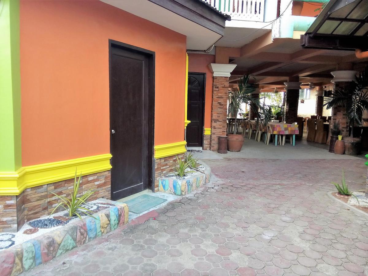 Jun And Carol Beach Cottages Pagudpud Exterior foto