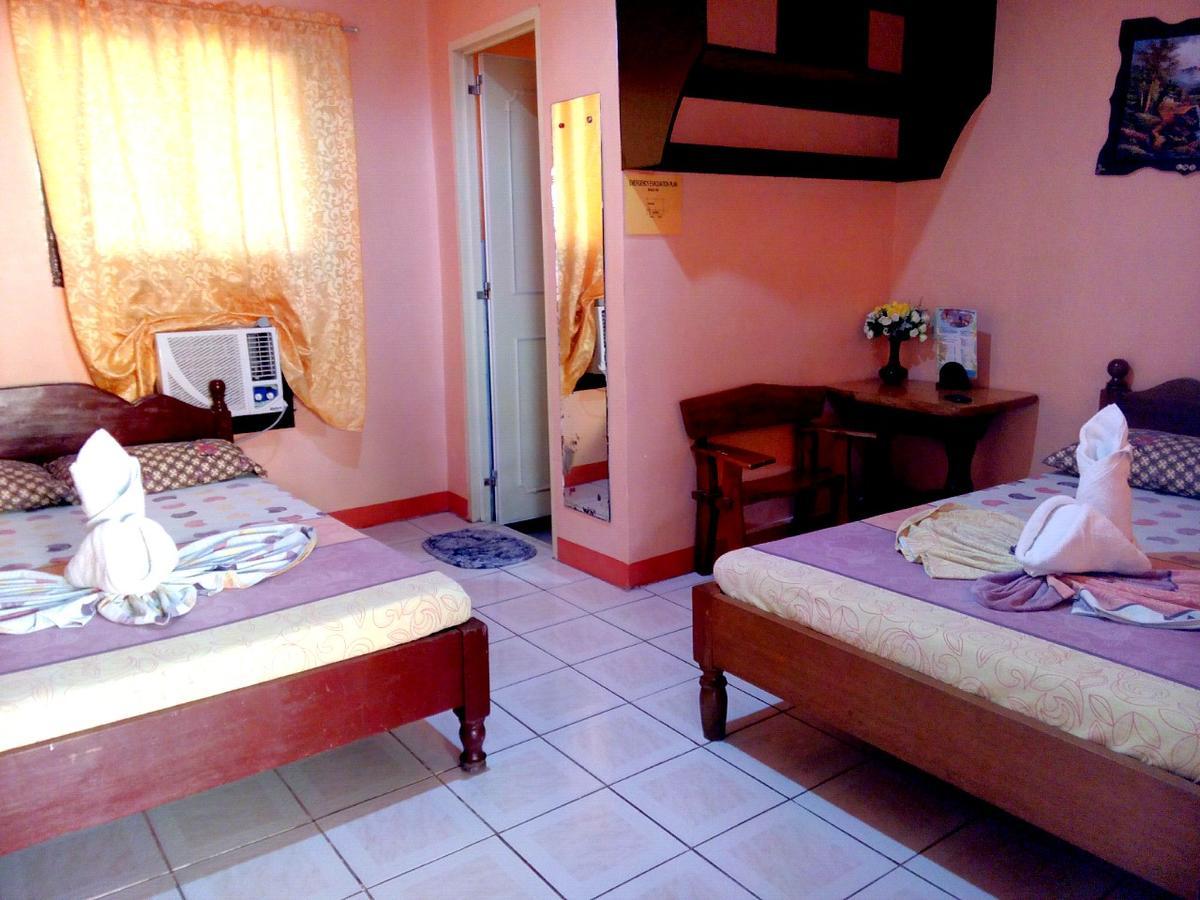 Jun And Carol Beach Cottages Pagudpud Exterior foto